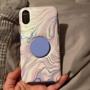 iPhone XR otter box